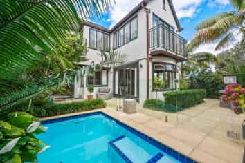 3/33 St Vincent Avenue, Remuera