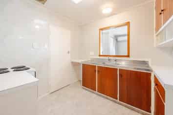 2/17 Bowling Road, Greenmeadows