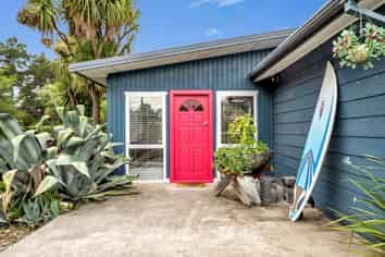 20 Ferry Road, Woodend Beach