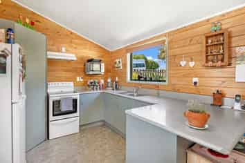 2528 Papatowai State Highway, Owaka