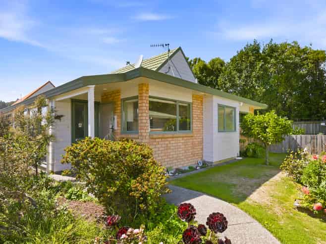 26/17 Redwood Close, Paraparaumu