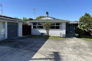 54A Houchens Road, Glenview