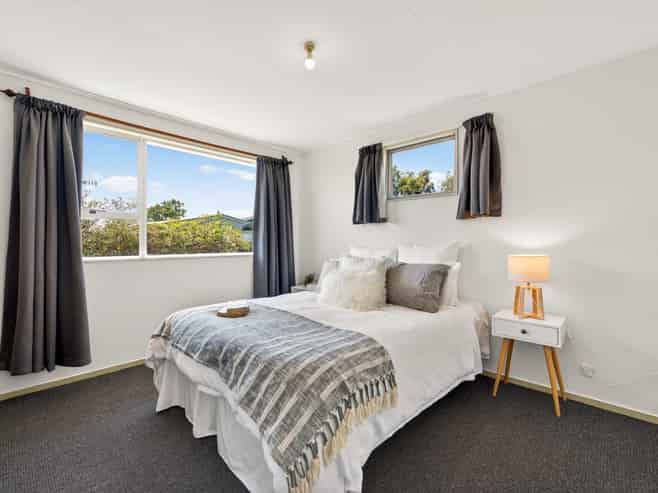 5 Beaumont Place, Westbrook