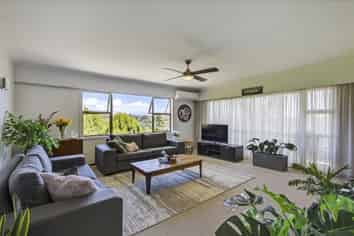 11A Longview Drive, Merrilands