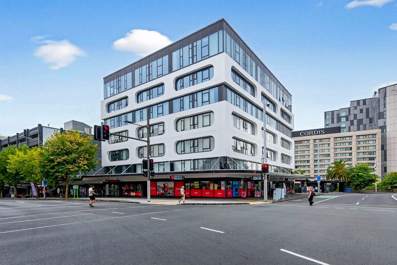 PREMIUM CORNER INVESTMENT - CBD ASSET - Vista 2