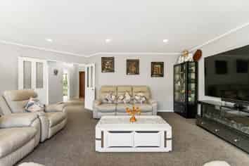 2 Aristoy Close, Conifer Grove