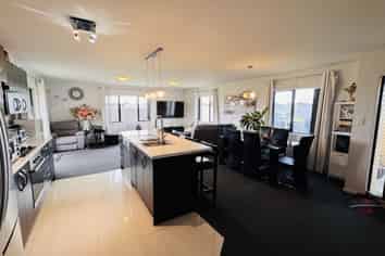 9 Checketts Place, Kingswell