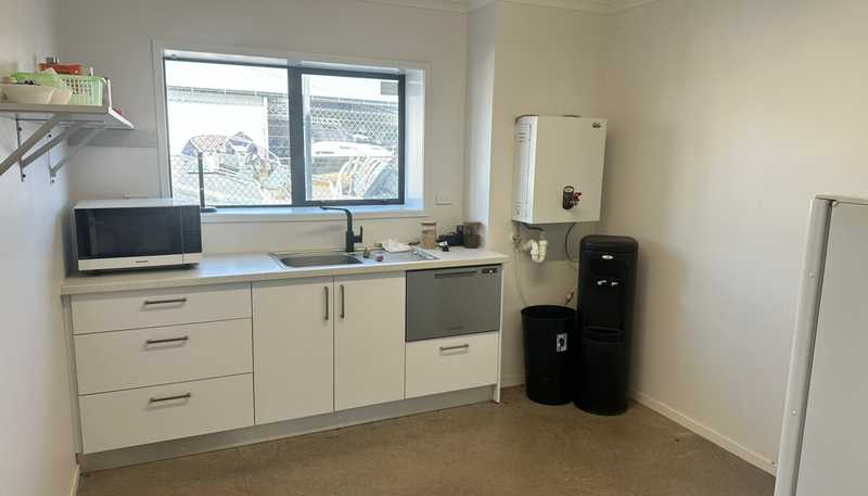 1/5 Cody Place, Waiwhakaiho