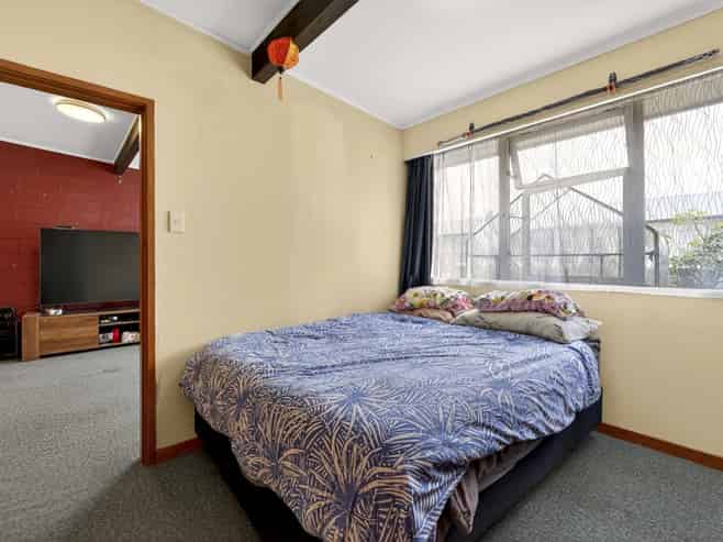 2/443 Church Street, Palmerston North