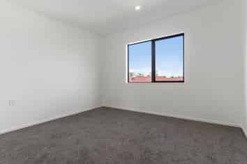 6C Sunlands Drive, Manurewa