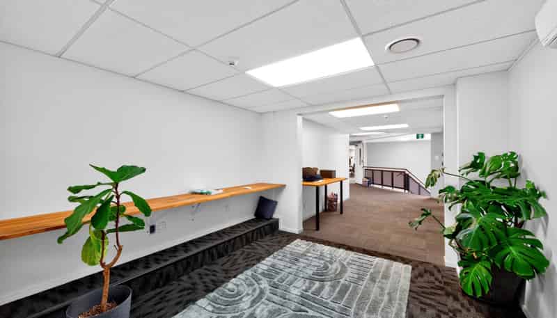 8-10 Haultain Street, Mount Eden