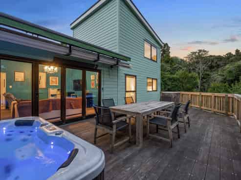 13 Rydal Drive, Mount Wellington