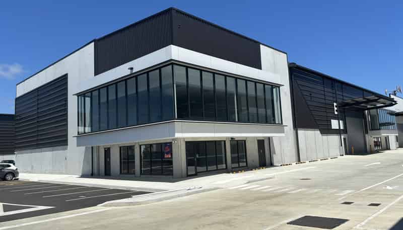 E/8 Chonny Crescent, Manurewa