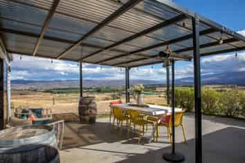 77 Leaning Rock Road, Alexandra