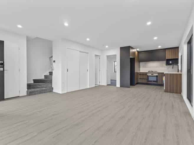 Lot 2/20 BEAUMONTS WAY, Manurewa