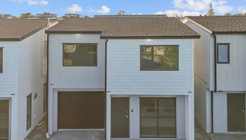 Lot 2/20 BEAUMONTS WAY, Manurewa