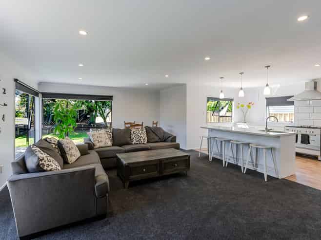 70 Martin Road, Paraparaumu Beach