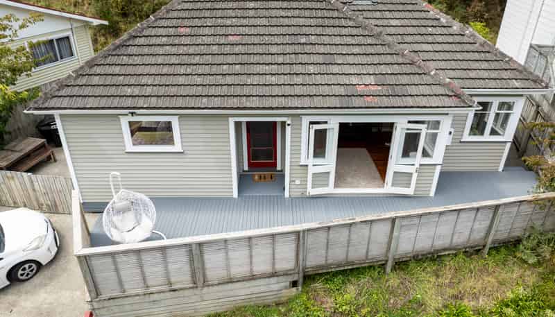 489 Ohiro Road, Brooklyn