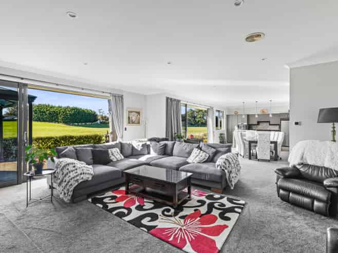 10 Hanalin Drive, Marton