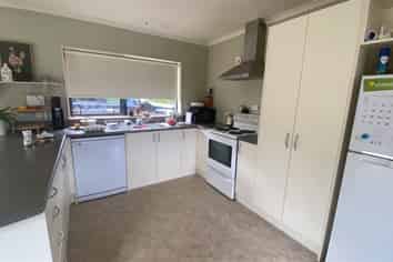 30 Harry Shaw Way, Raumati Beach