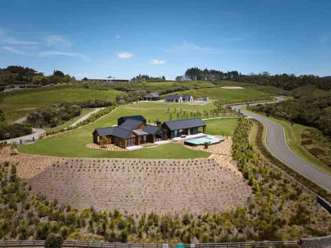  Palliser Downs, Wainui