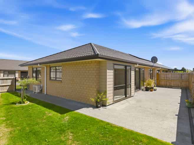 25/171 Waerenga Road, Otaki