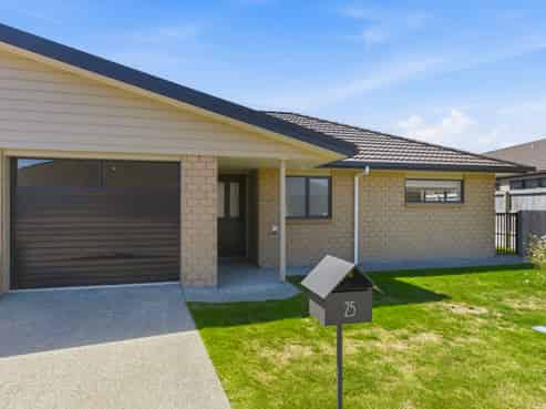 25/171 Waerenga Road, Otaki