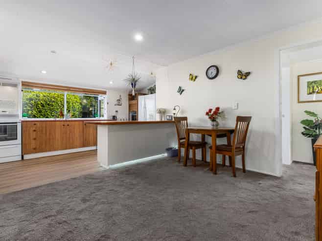 85 Florida Road, MUHUNOA EAST