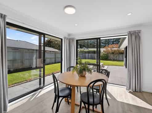 5 Oakden Drive, Darfield