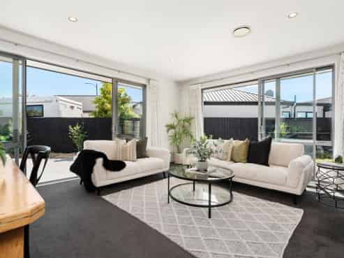 43 Vernon Drive, Lincoln