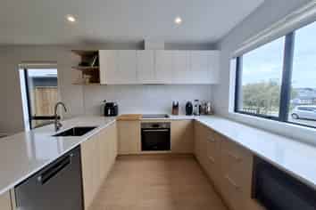 28 Koura Road, Flat Bush