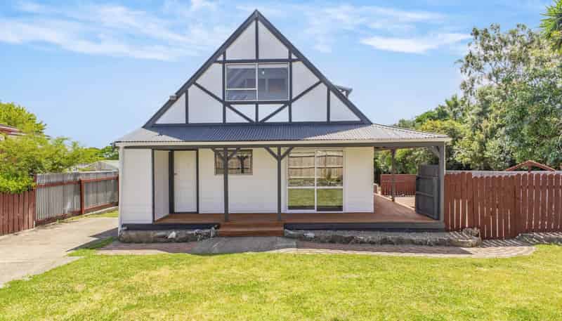 133 Dominion Road, Papakura