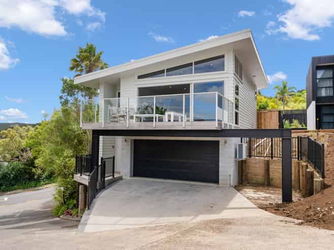 3a Seaview Road, Paihia