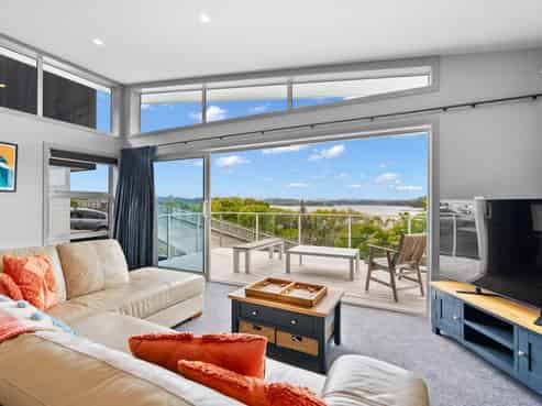 3a Seaview Road, Paihia