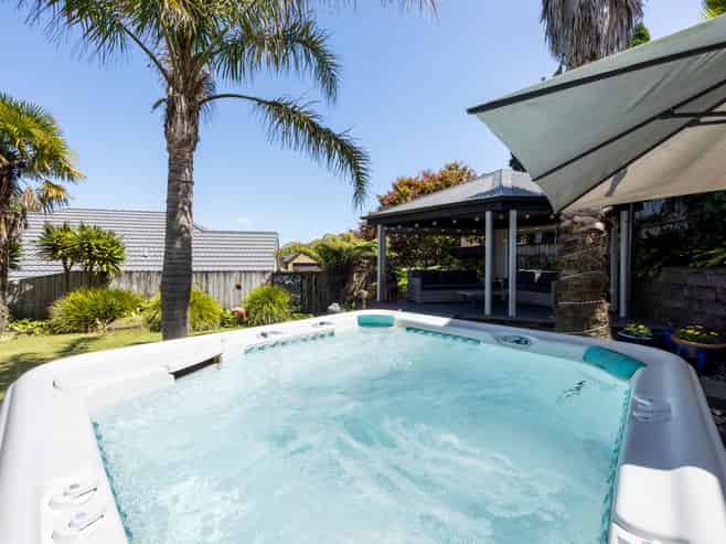 62 Cairns Crescent, Rototuna