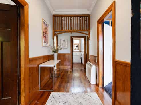 104 Neidpath Road, Mornington