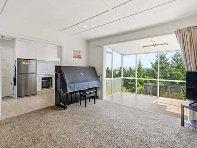 108 Mornington Road, Kenmure