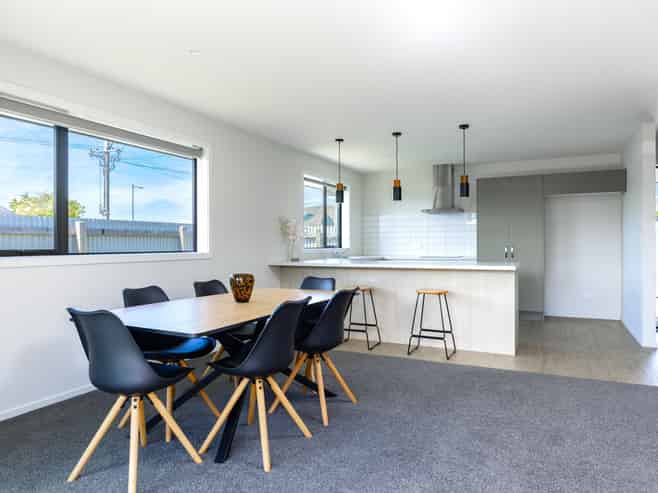 72A Redwood Street, Redwoodtown