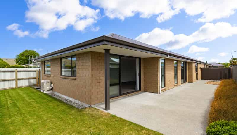 72A Redwood Street, Redwoodtown