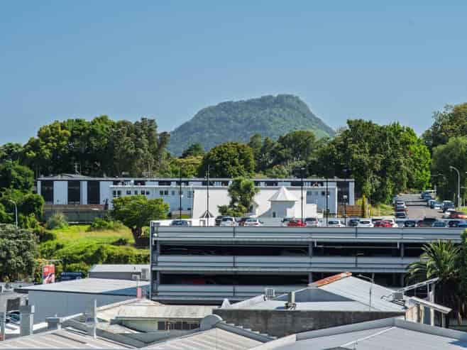 75 Fourth Avenue, Tauranga Central