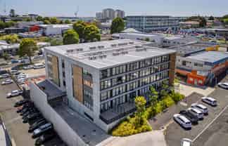 75 Fourth Avenue, Tauranga Central