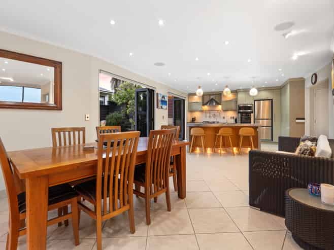 76C Glamorgan Drive, Torbay