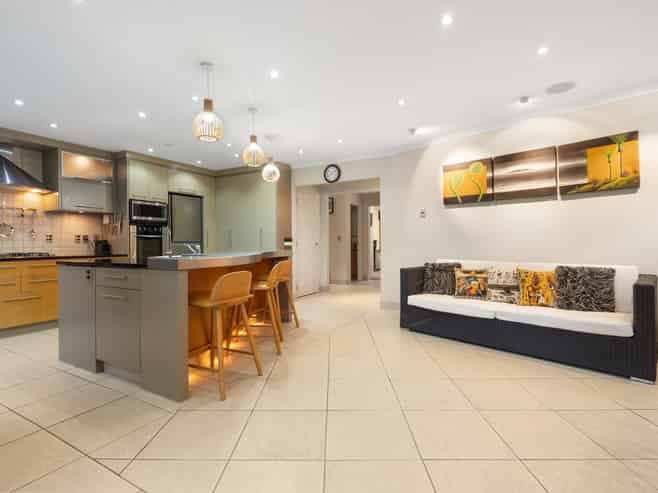 76C Glamorgan Drive, Torbay