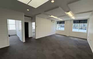Professional CBD office suite