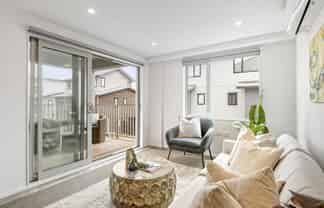 106/28B Eileen Newey Place, Henderson