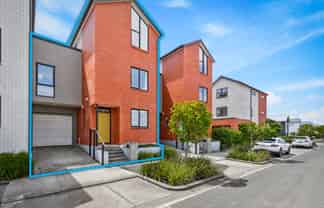 7/6 Onekiritea Road, Hobsonville