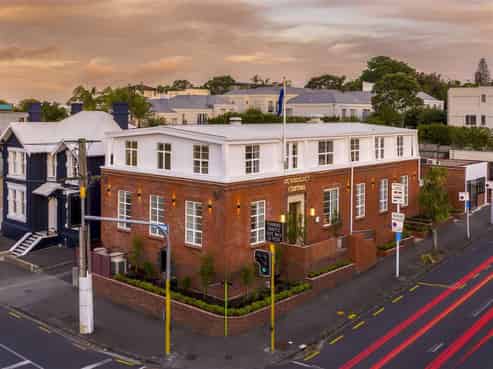 Newmarket Central – Trophy Accommodation