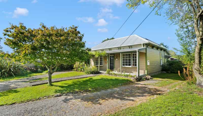 24 Papawai Road, Greytown