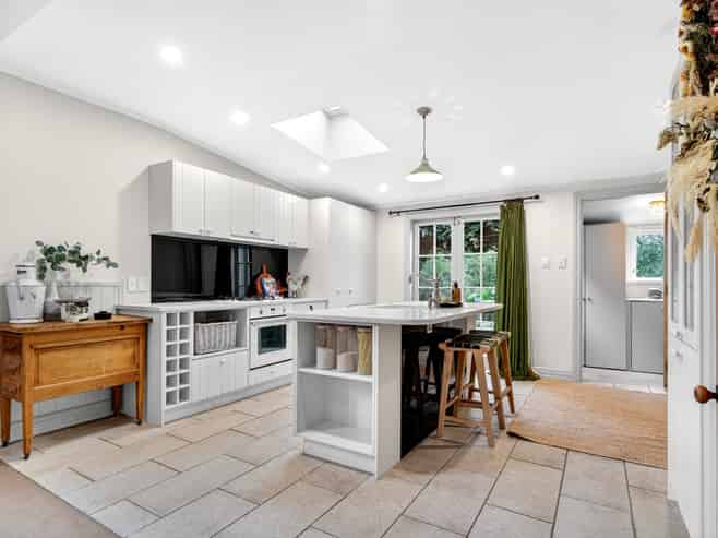 24 Papawai Road, Greytown