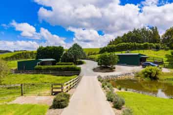 209 Doctors Hill Road, Maungaturoto